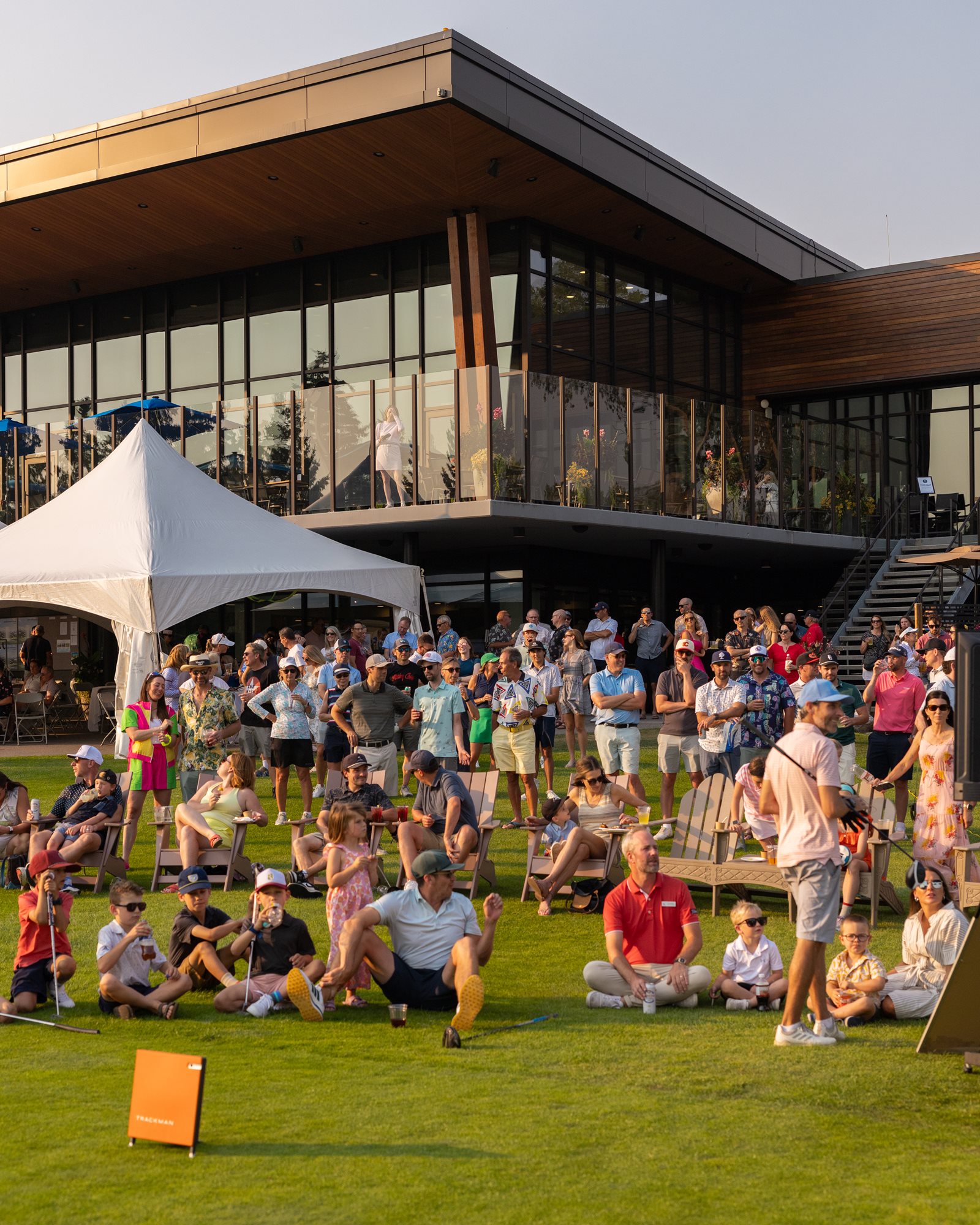 26_8_1-egcc_cocktailparty-85