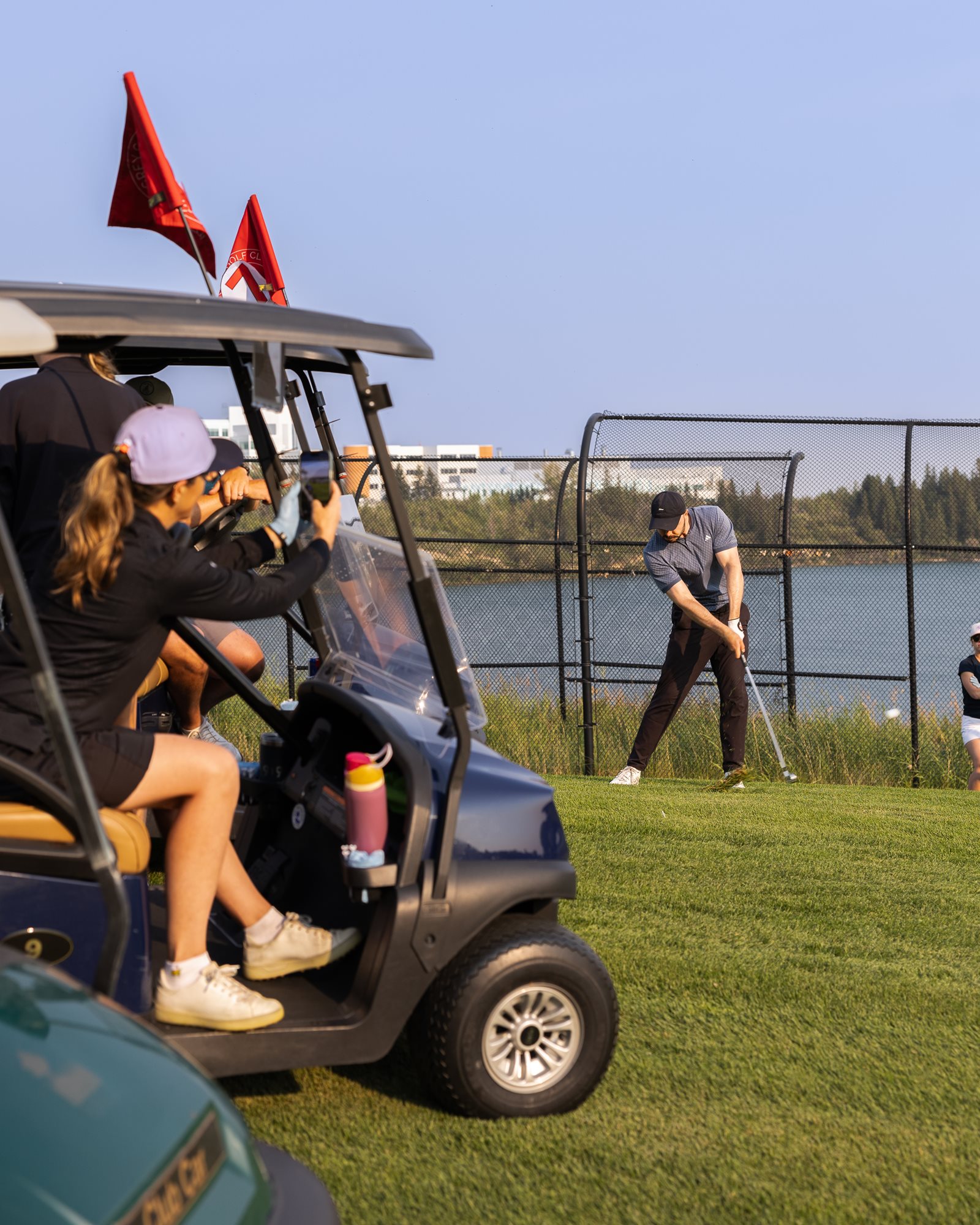 26_8_2-egcc_horserace-37